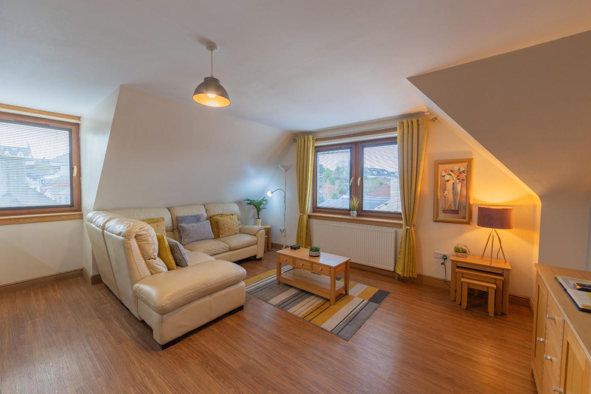 Quay Head View Aparthotel Странрер Стая снимка